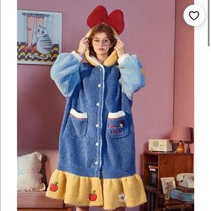 Snow White Plush Robe